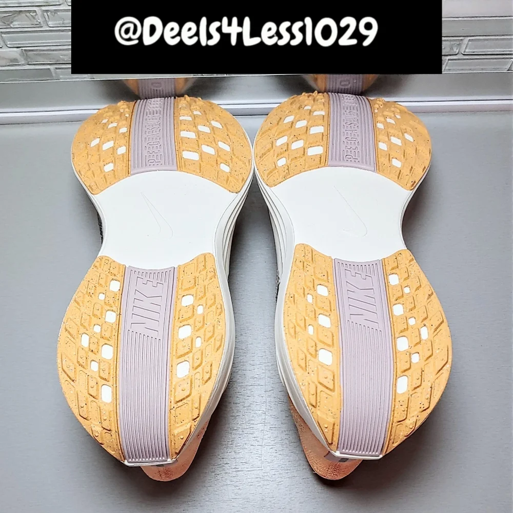 Nike ZoomX Pegasus Plus Running Womens Size 9.5 Orange Chalk Sail Cave Stone